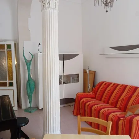 Columna Domus Syracuse